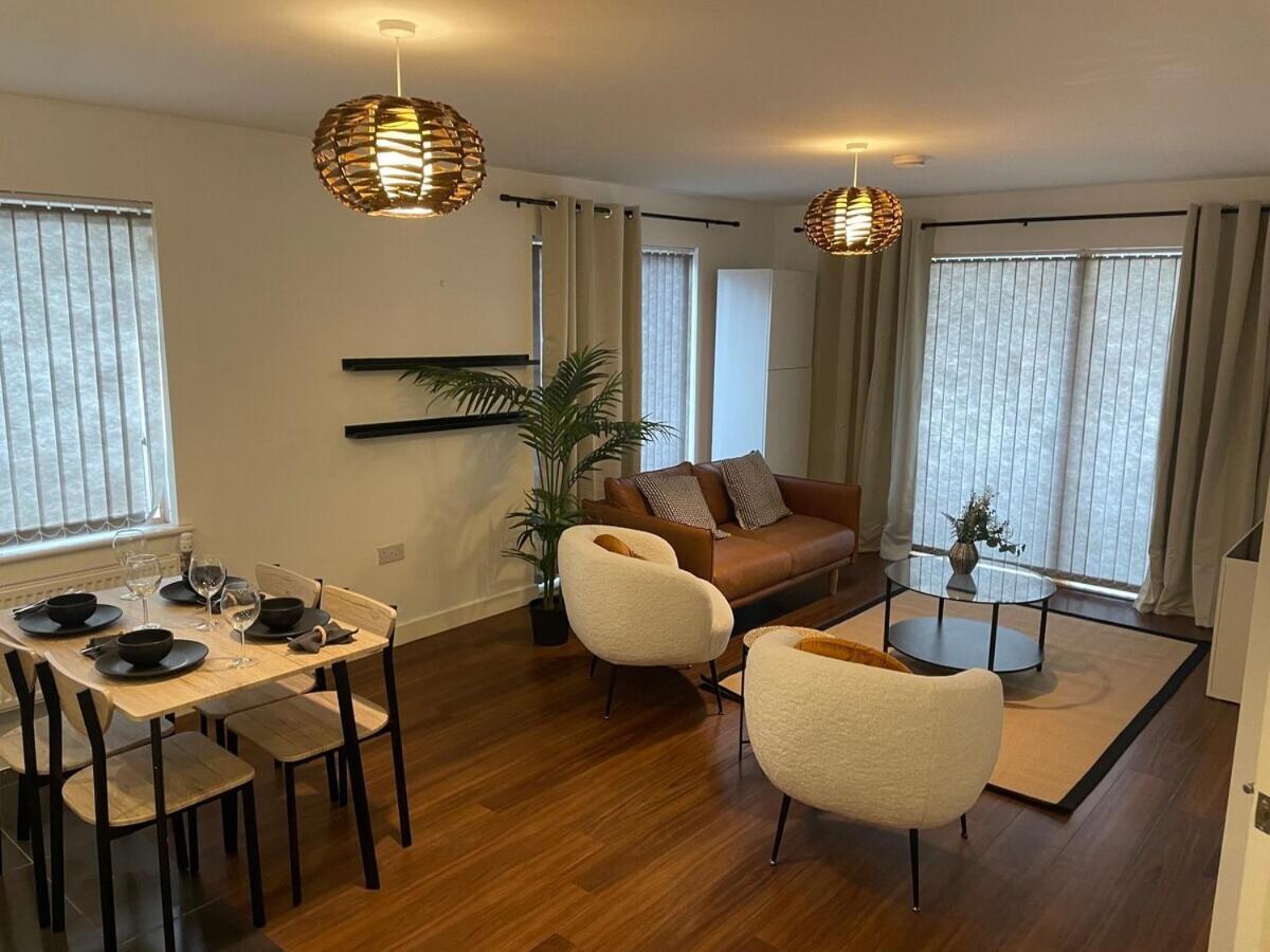 Trumpington Superior Cambridge 2 Bed Apartment Inc King Bed מראה חיצוני תמונה