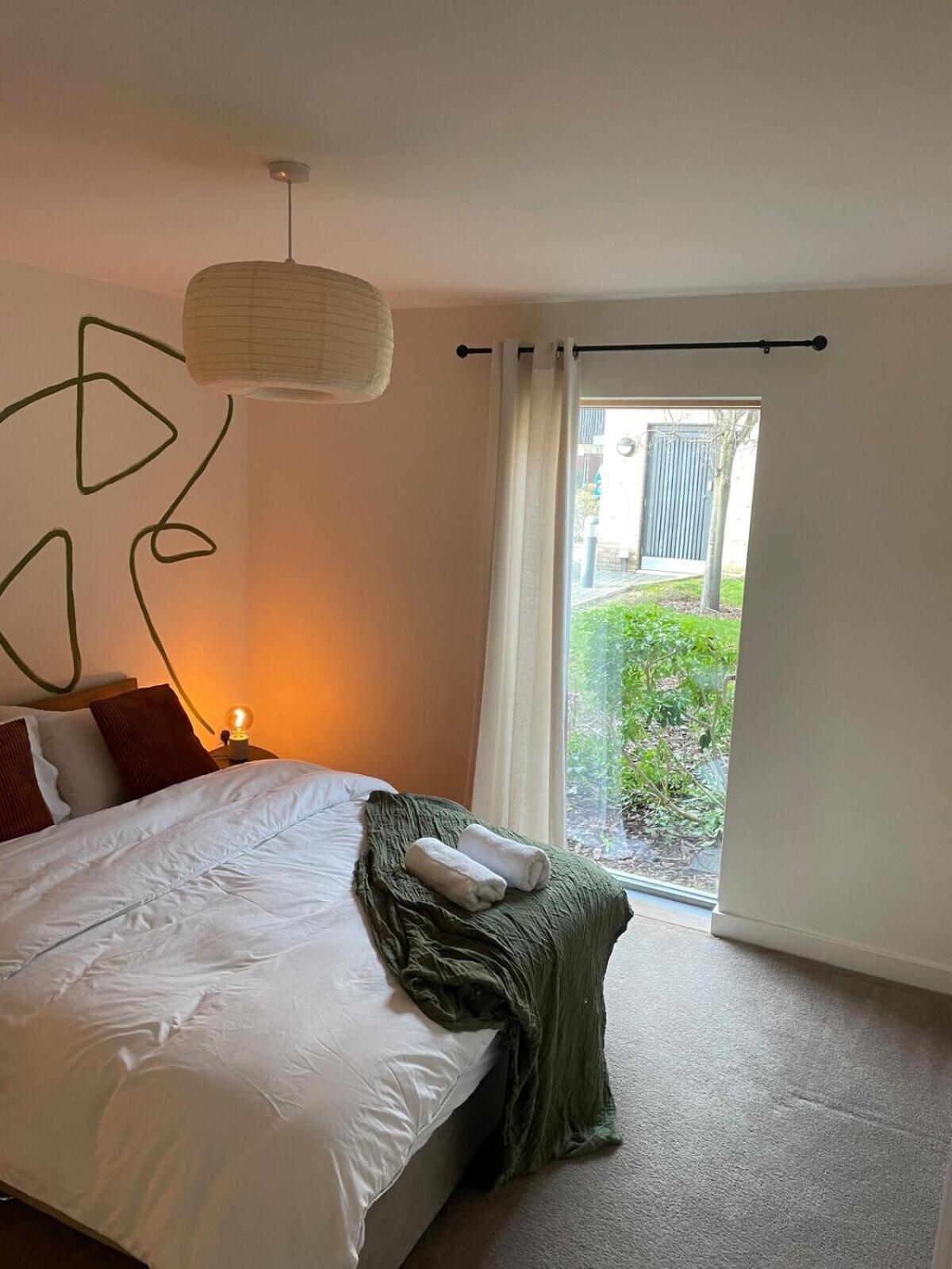 Trumpington Superior Cambridge 2 Bed Apartment Inc King Bed מראה חיצוני תמונה
