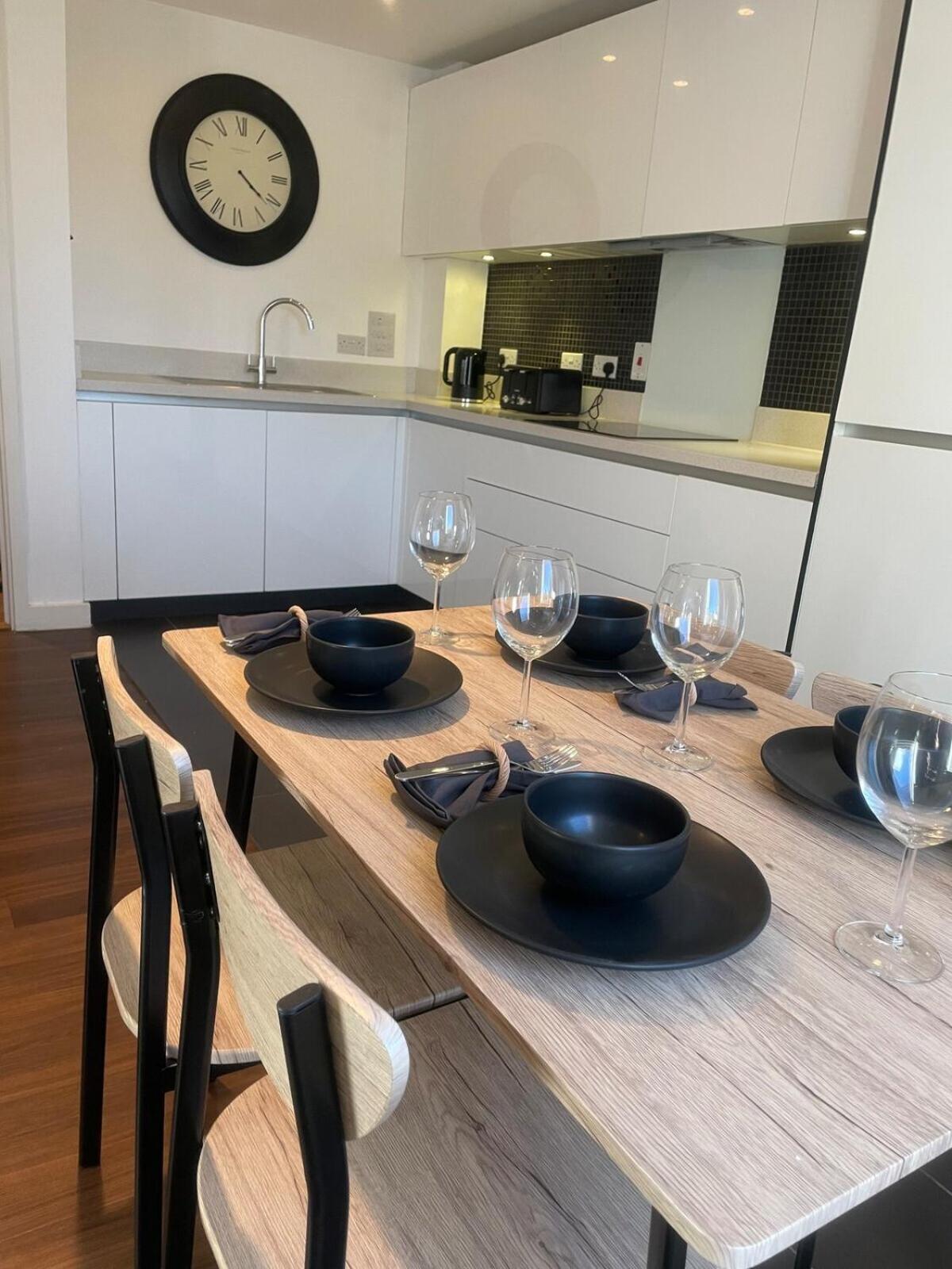 Trumpington Superior Cambridge 2 Bed Apartment Inc King Bed מראה חיצוני תמונה