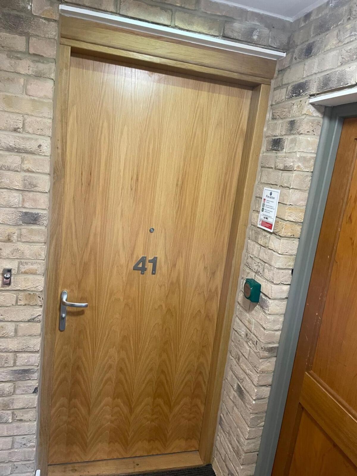 Trumpington Superior Cambridge 2 Bed Apartment Inc King Bed מראה חיצוני תמונה